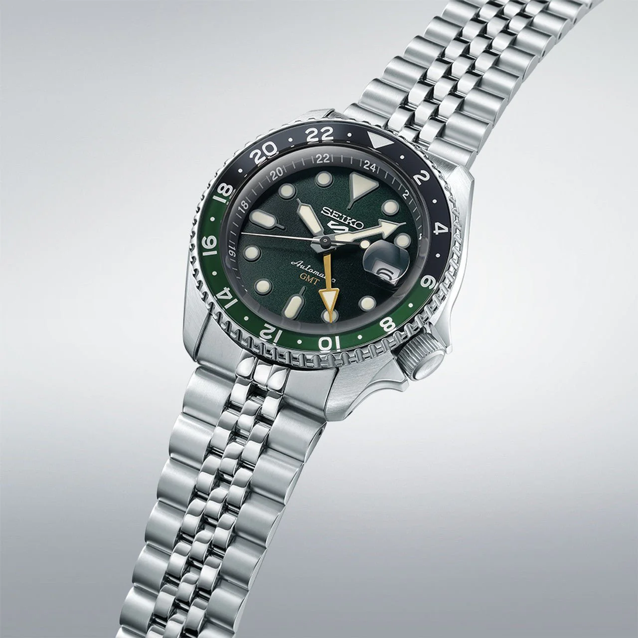 Seiko 5 Sports GMT 42.5mm SSK035K - Image 3